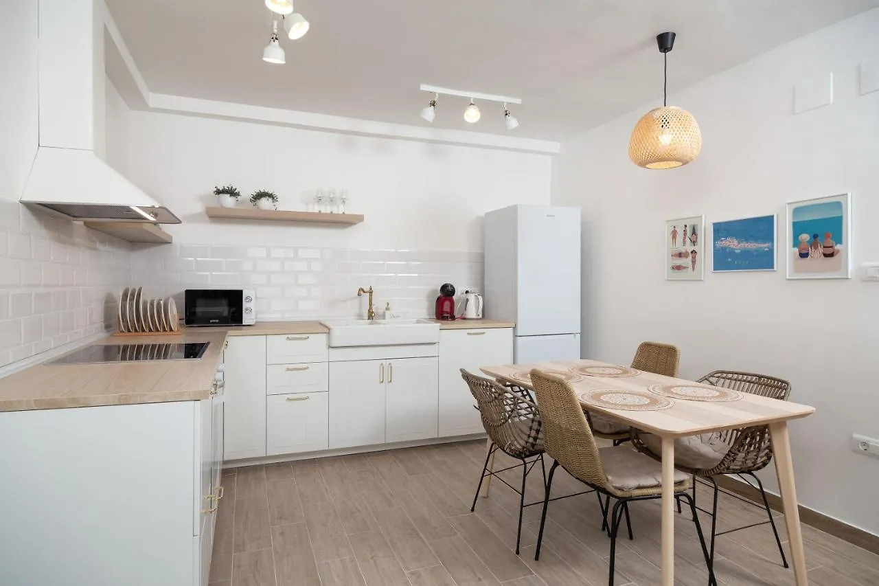 Sun And Sea Deluxe Apartments Croatia